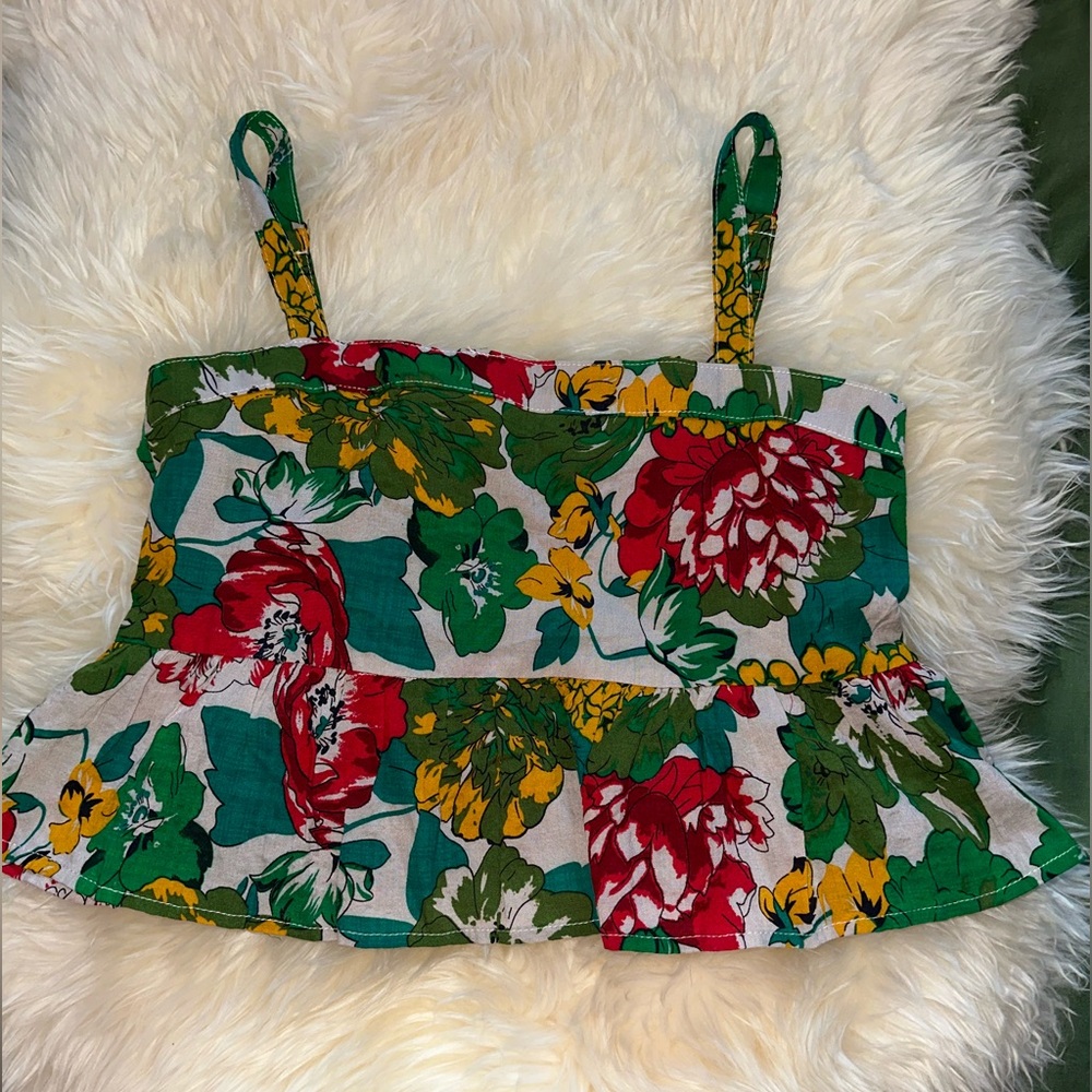 NATURAL LIFE Floral Green and Red Top